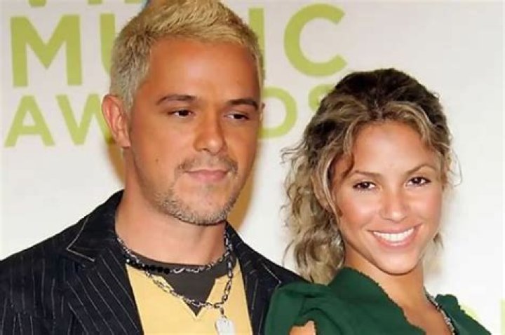 Alejandro Sanz And Shakira Relationship