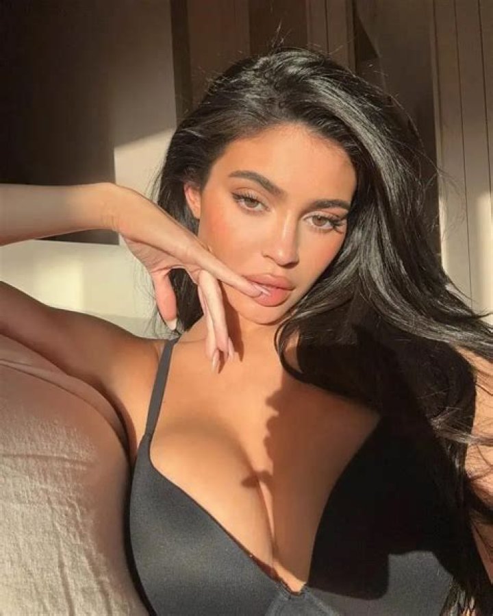 Discovering The Weight Of Kylie Jenner