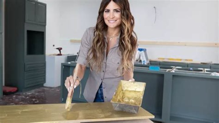 HGTV Star And Real Estate Expert