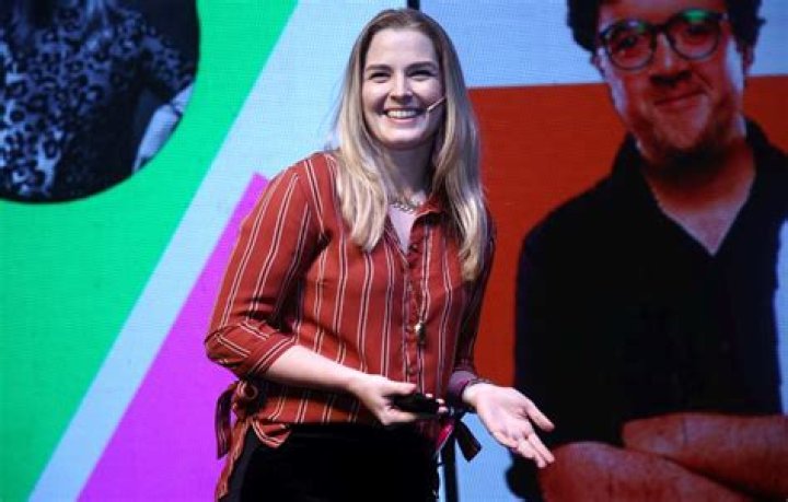 Is Paula McGlynn Married? Meet Her Husband And Personal Life