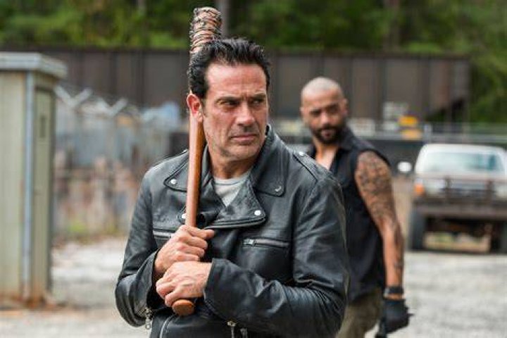 Negan Actor Shows His Skills In Grey's Anatomy