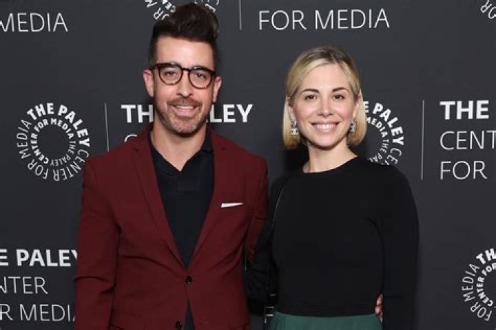 Sean Beans fourth wife files for divorce after two years ·
