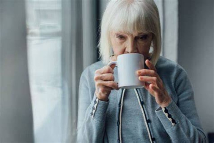 Should dementia patients drink coffee?