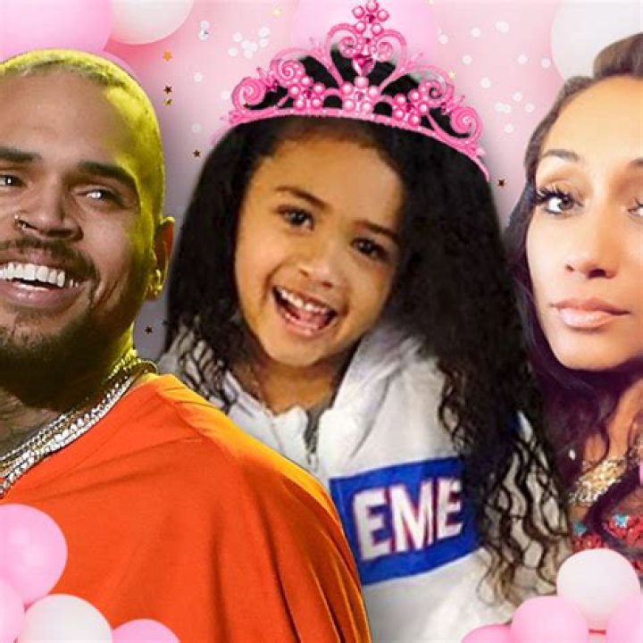 Who's Chris Brown Baby Mommas? Find Out Here