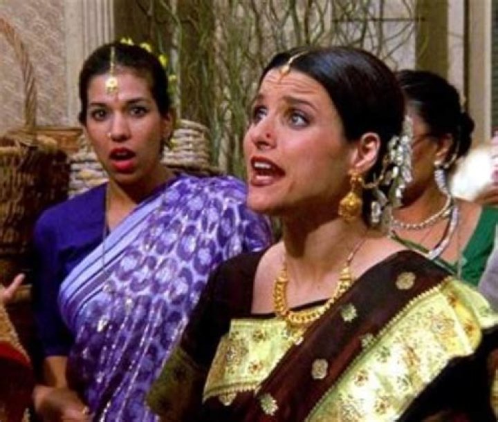 Why was Elaine missing from season 4?
